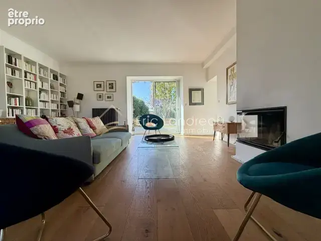 Maison en pierres avec jardin proche des commerces - photo 5