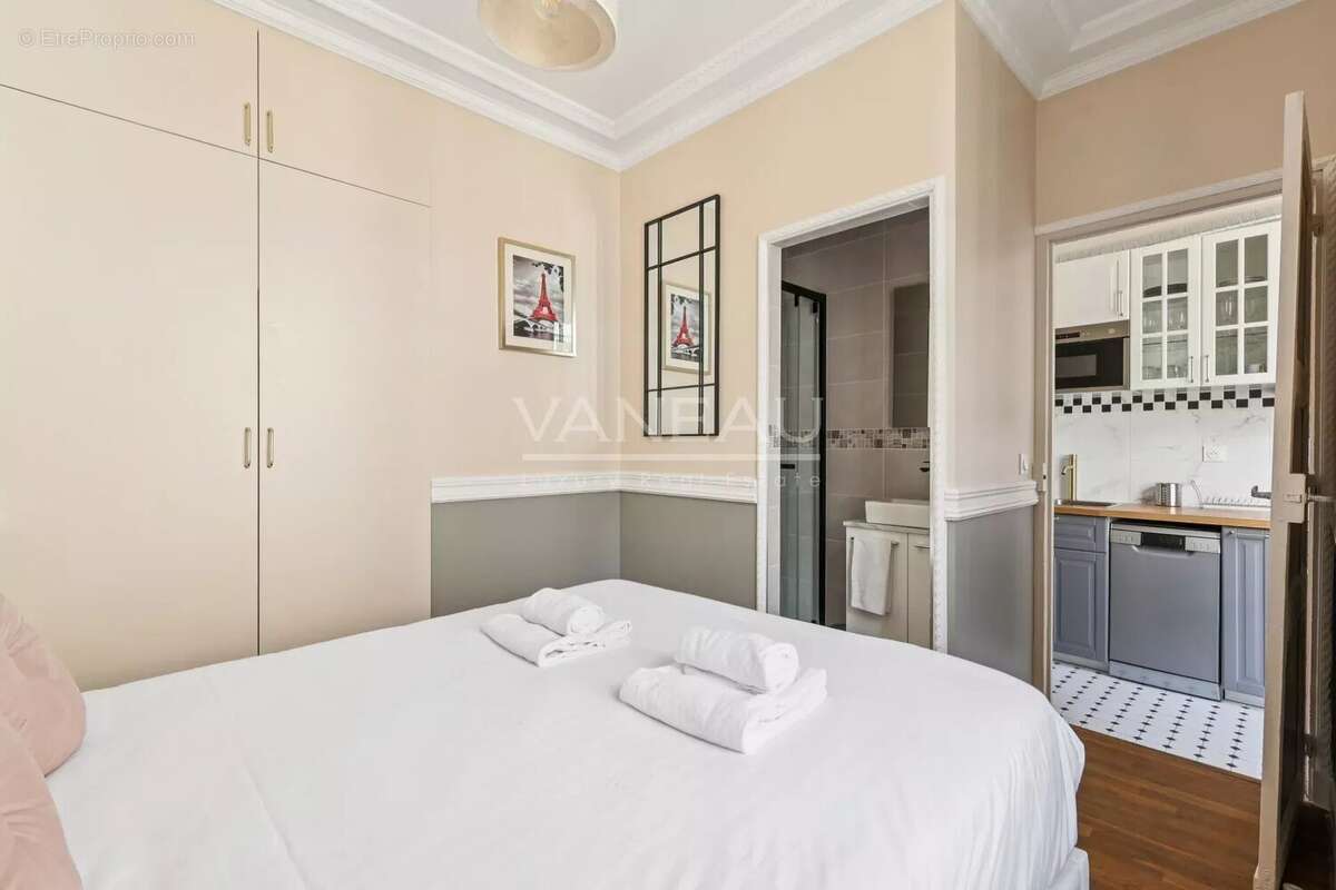 Appartement à PARIS-9E