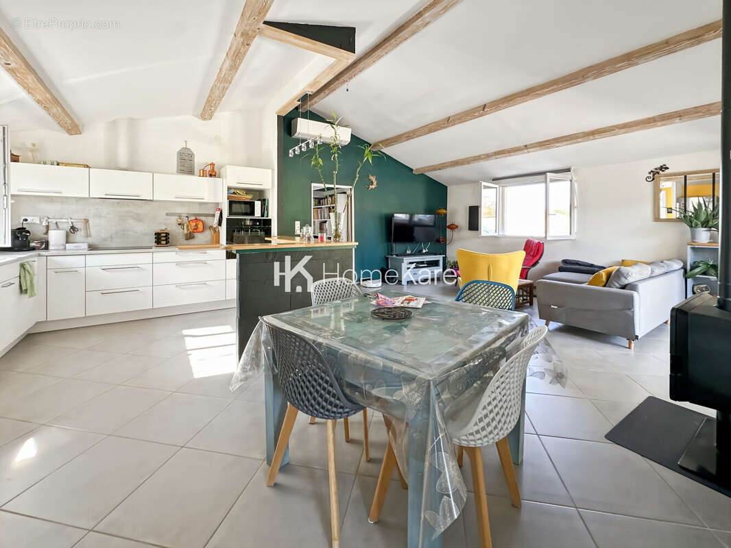 Maison à CAZERES