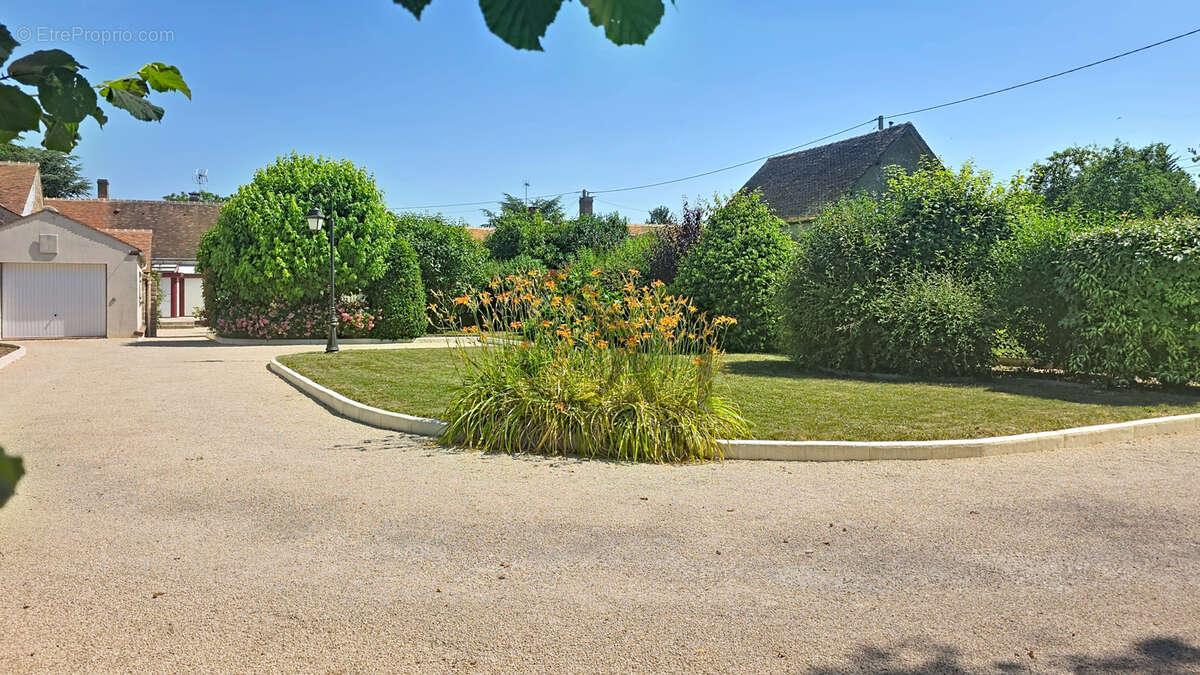 Maison à CHEVANNES