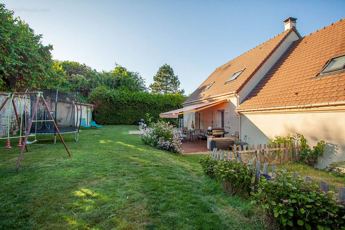 Maison à CREGY-LES-MEAUX