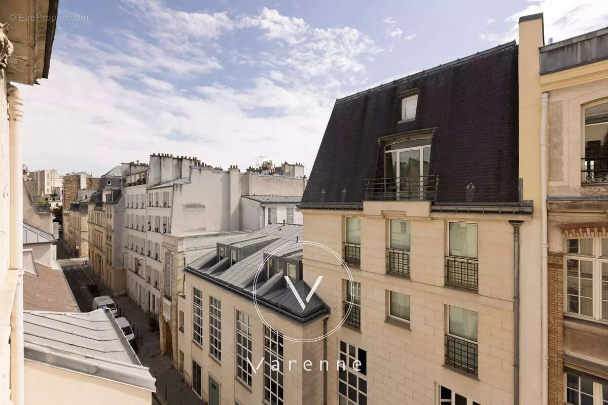 Appartement à PARIS-3E