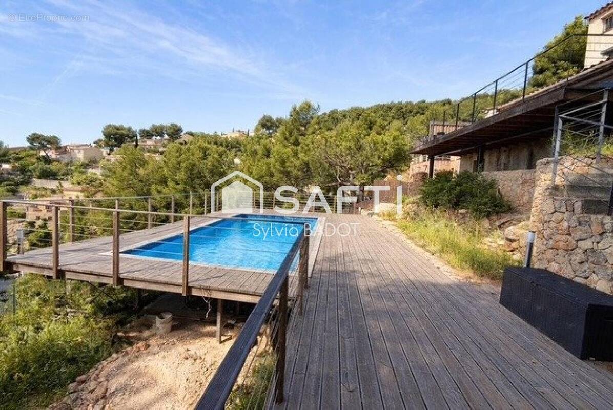 Photo 1 - Maison à TOULON