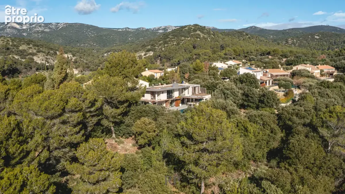 Maison contemporaine avec vue et piscine à débordement - photo 2