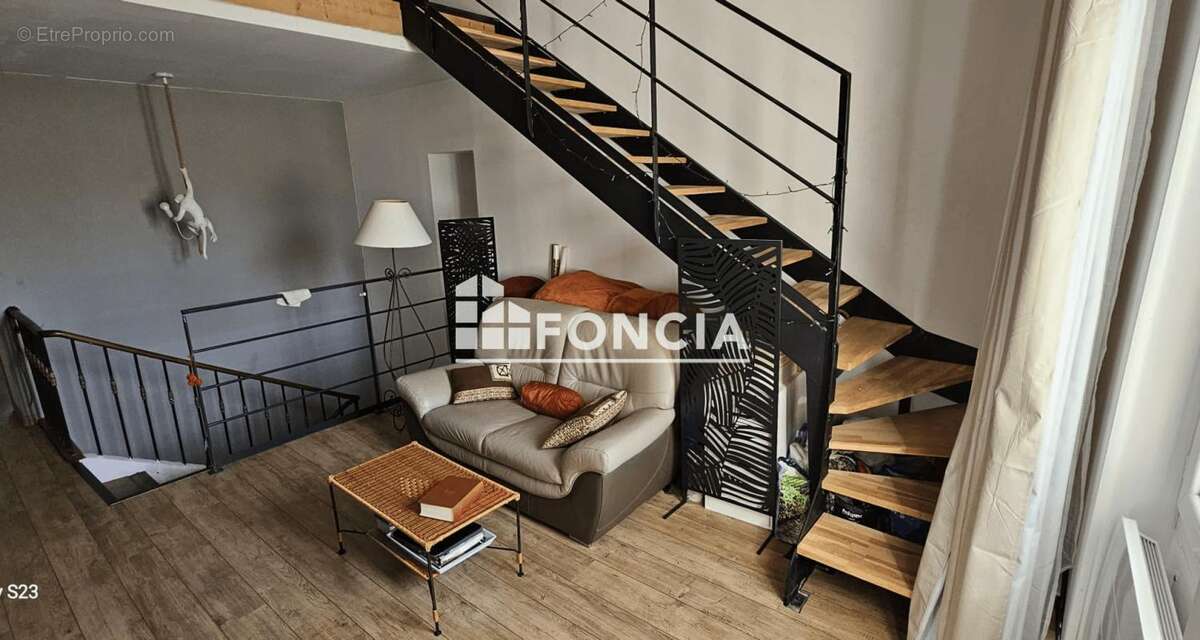 Maison à SORGUES