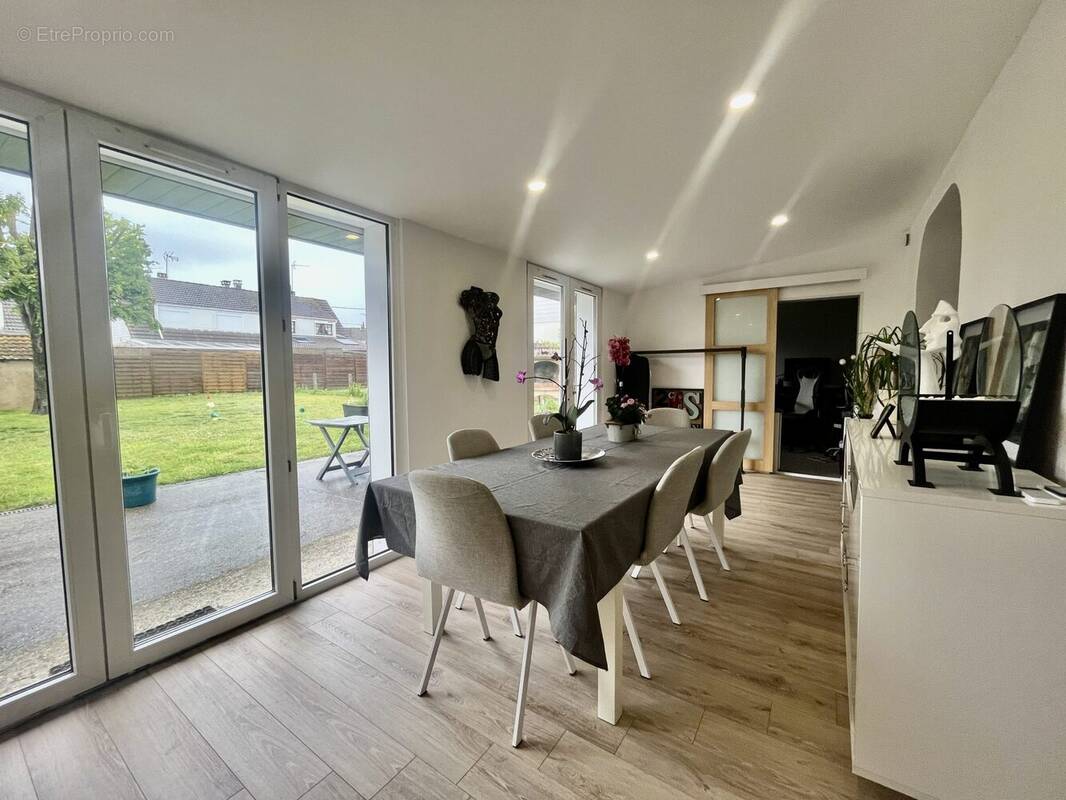 Maison à RANG-DU-FLIERS