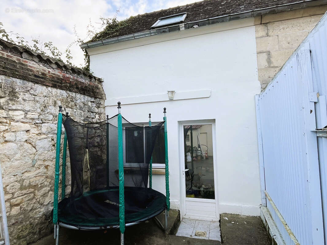 Maison à PONT-SAINTE-MAXENCE