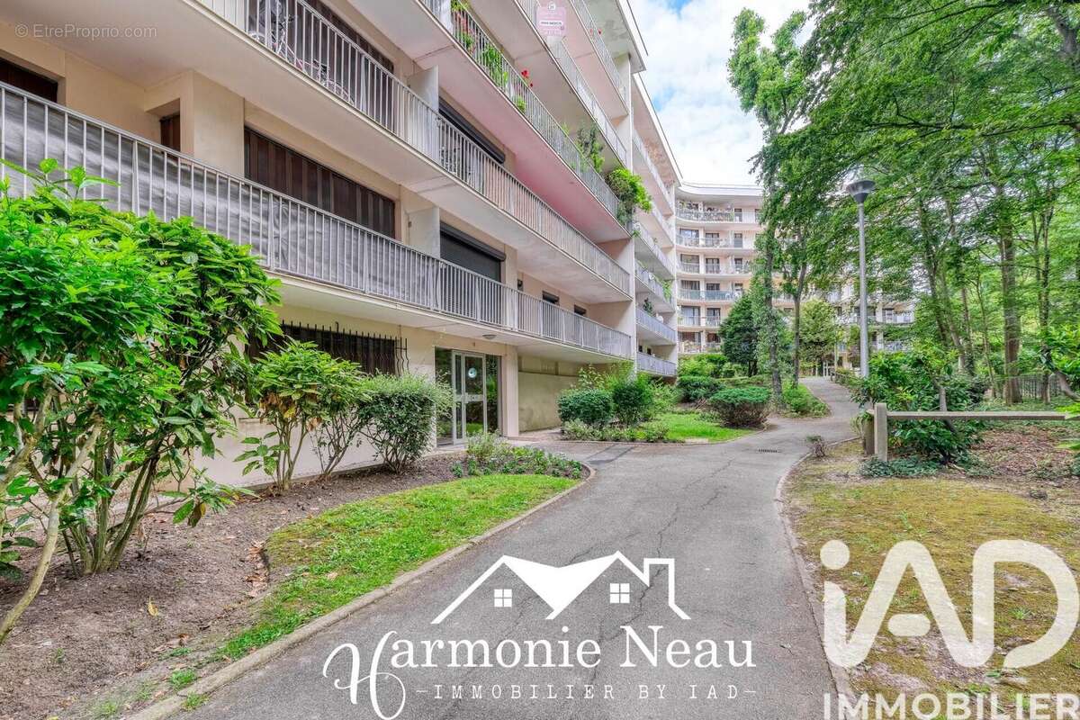 Appartement 48 m² à Tremblay-En-France  - photo 2