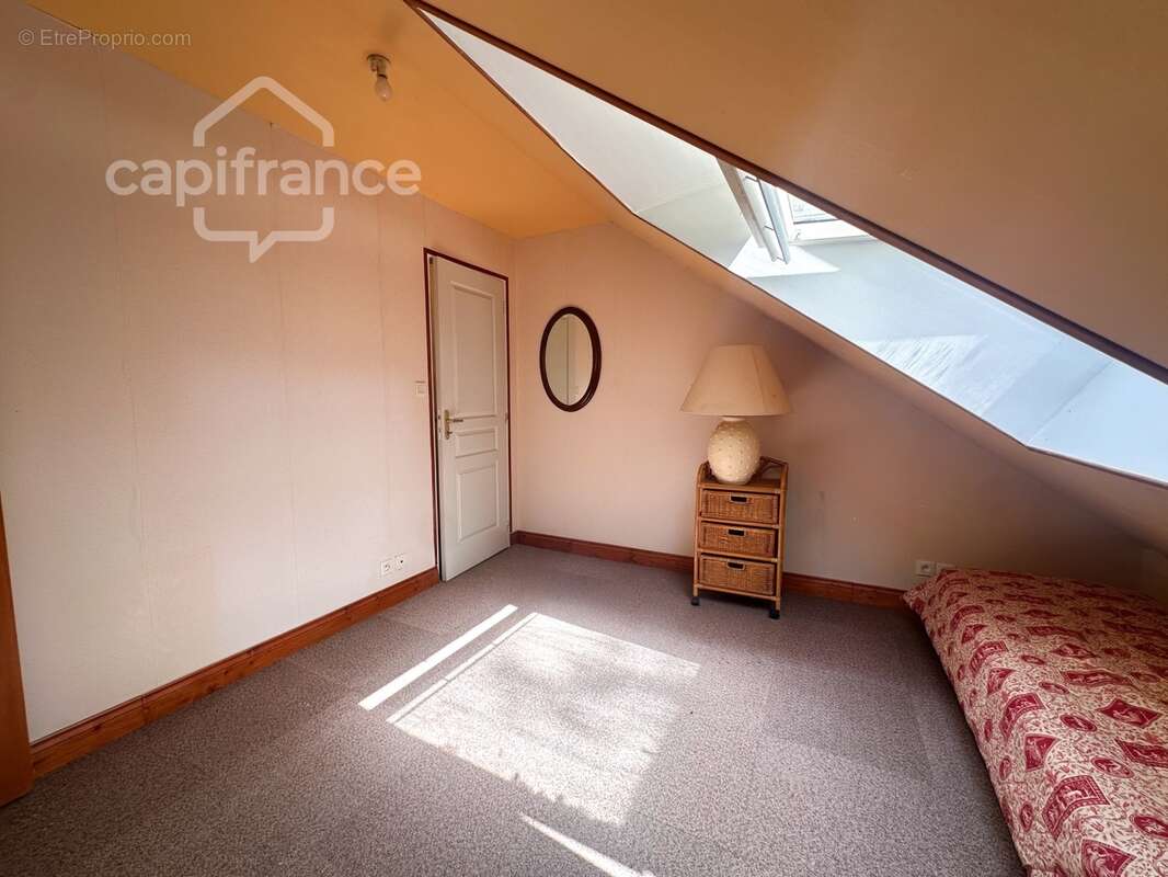 Maison familiale de 225 m² avec dépendance sur 3 022 m² - Domaine de Carheil à Plessé - photo 40