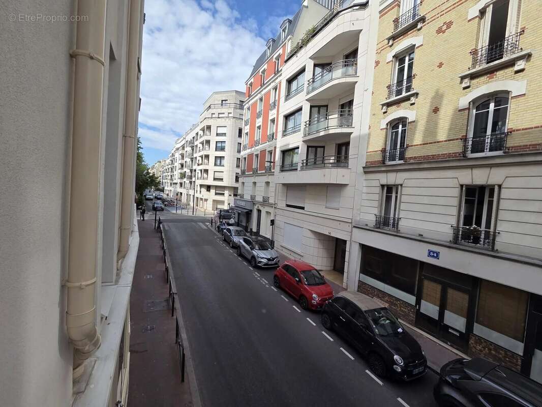 Appartement à LEVALLOIS-PERRET