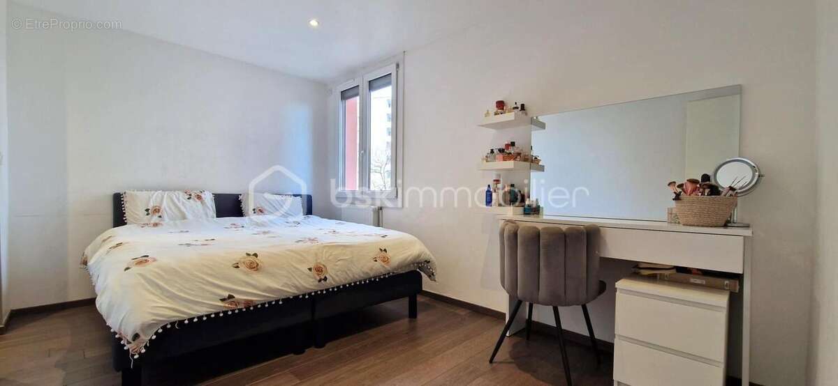 Appartement à ECHIROLLES