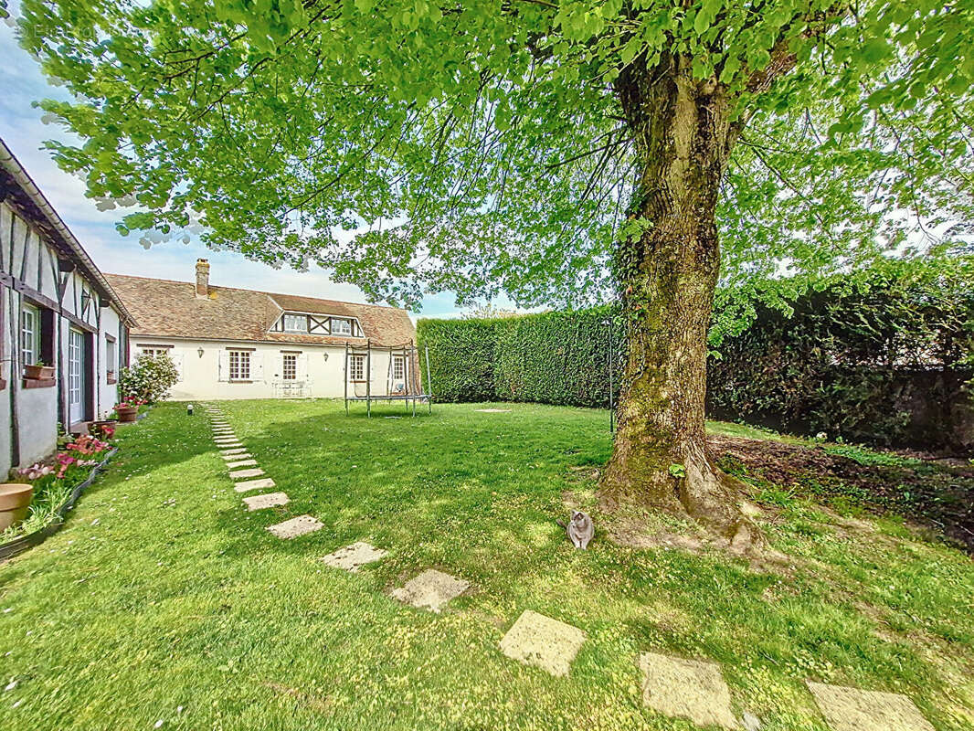 Maison à MAGNY-EN-VEXIN
