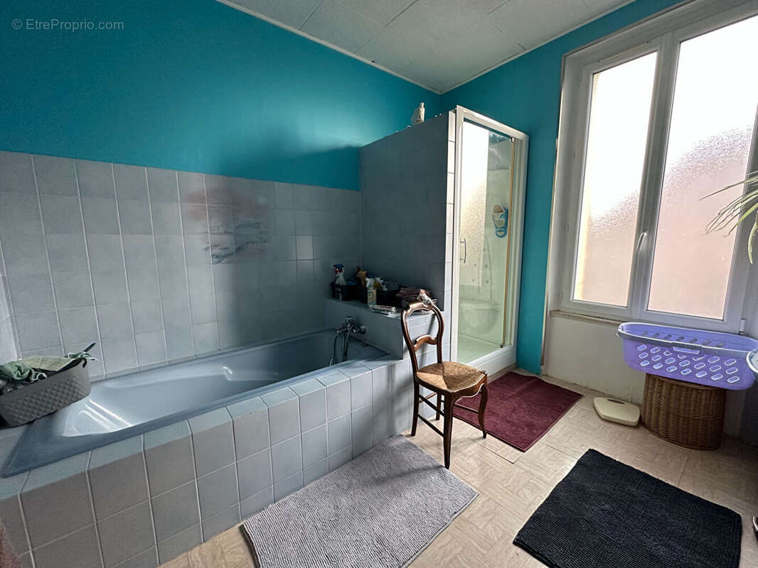 Maison à FERE-CHAMPENOISE