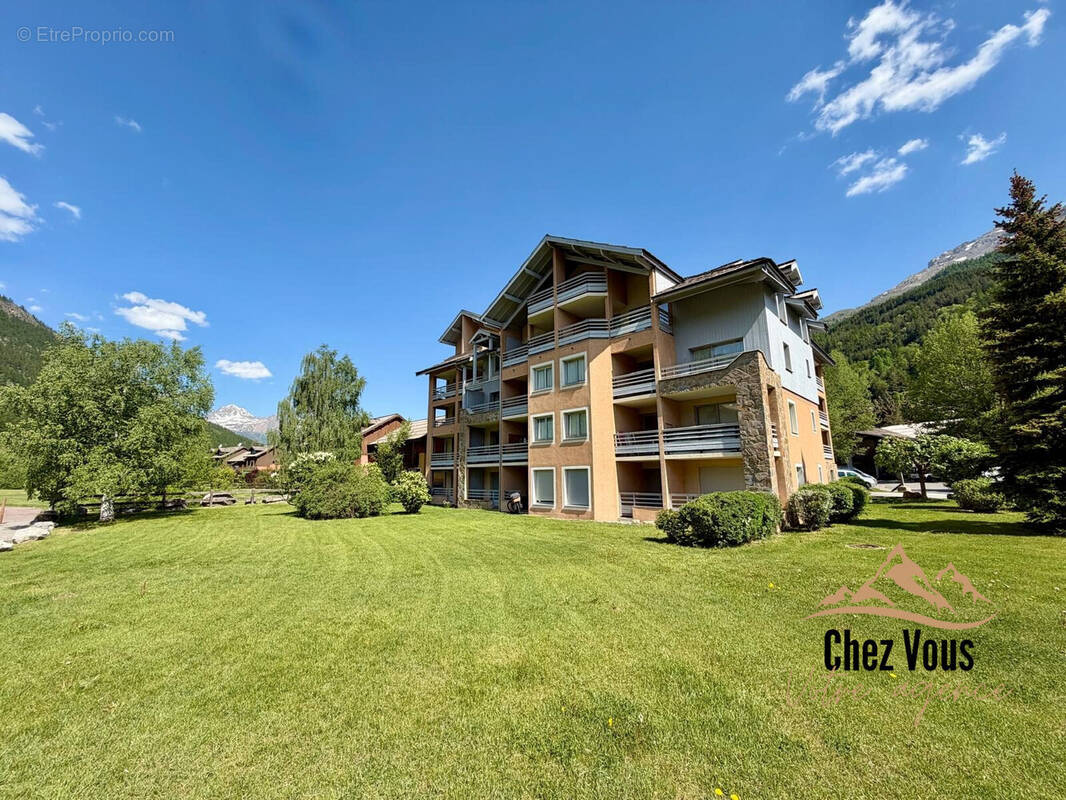 Appartement à LA SALLE-LES-ALPES