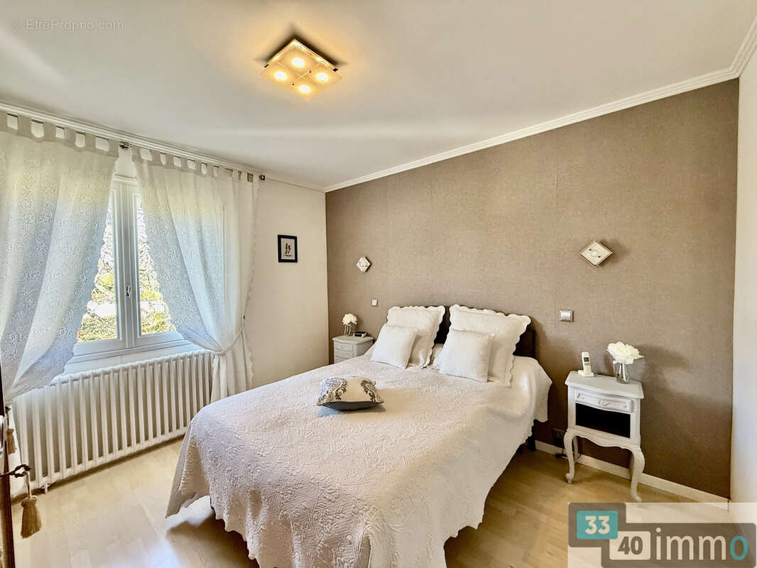Maison 110 m2 4 chambres a salles - photo 6