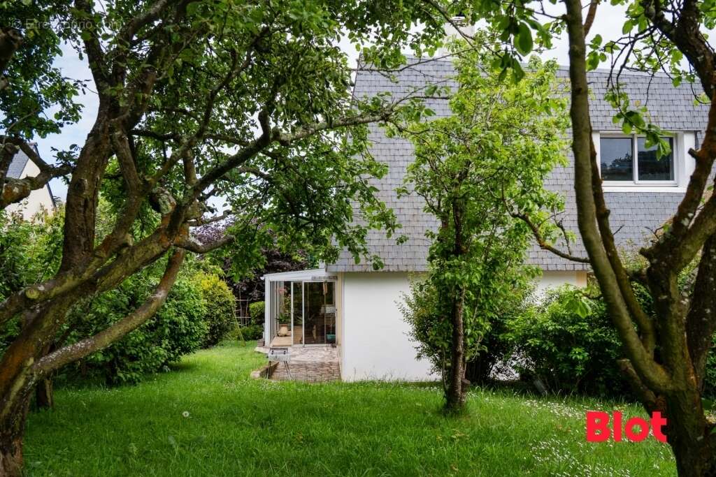 Maison 235 m² à Ploemeur  - photo 3