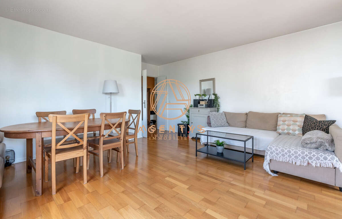 Appartement à NOGENT-SUR-MARNE