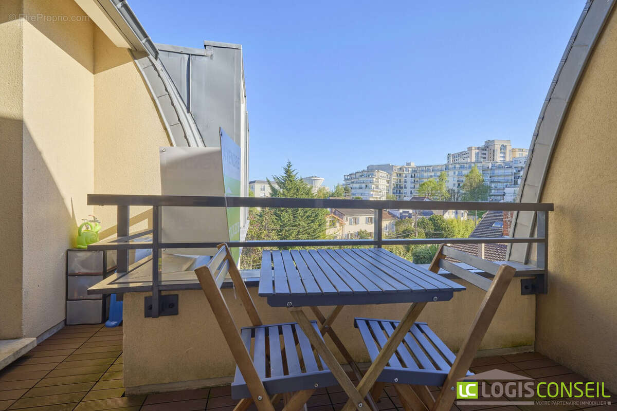 Appartement à CHATILLON