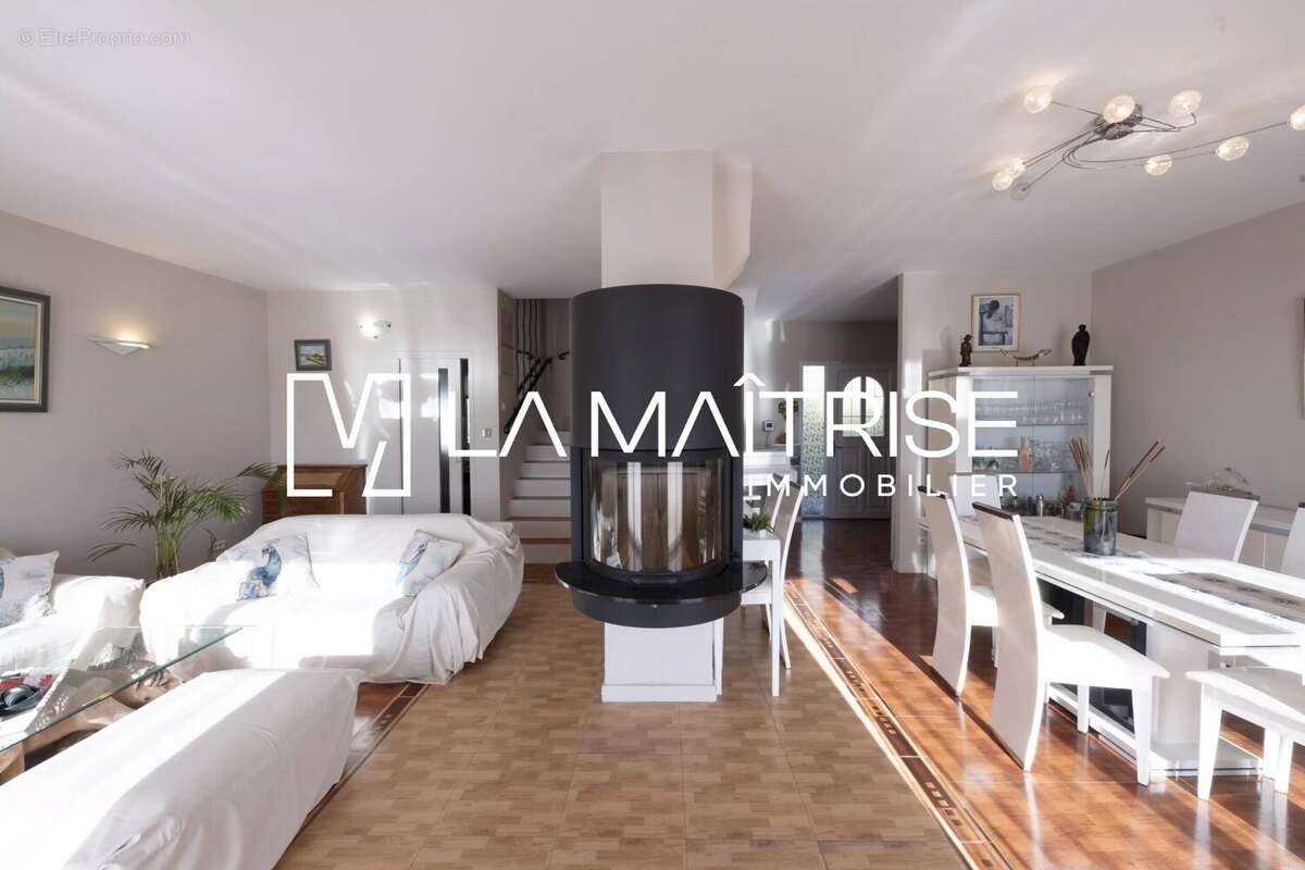 Maison à MARSEILLE-9E