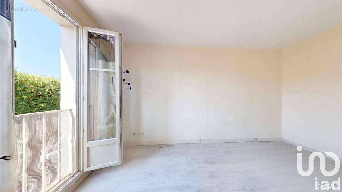 Photo 3 - Appartement à MONTEREAU-FAULT-YONNE