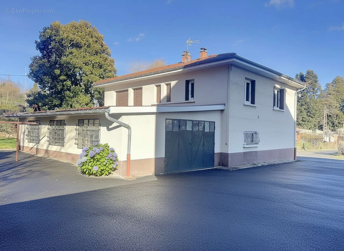 maison individuelle avec atelier - photo 3