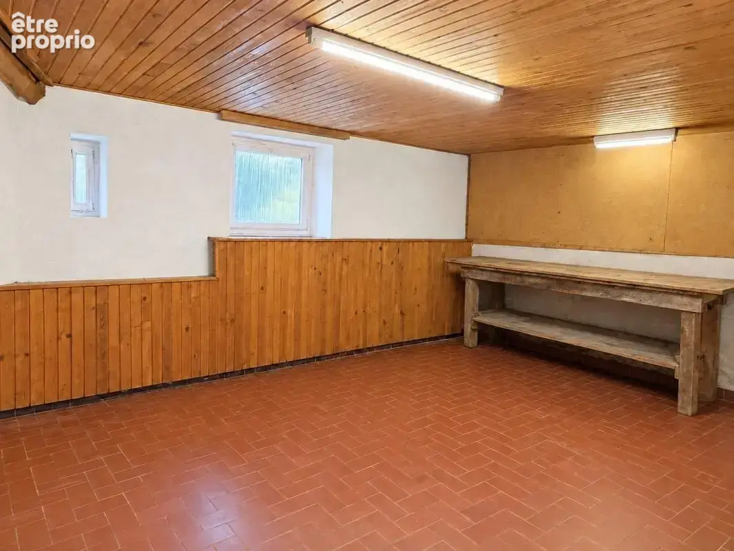 Maison 6p à rafraichir, implantée sur un terrain de 10,08 ares clôturé - photo 26