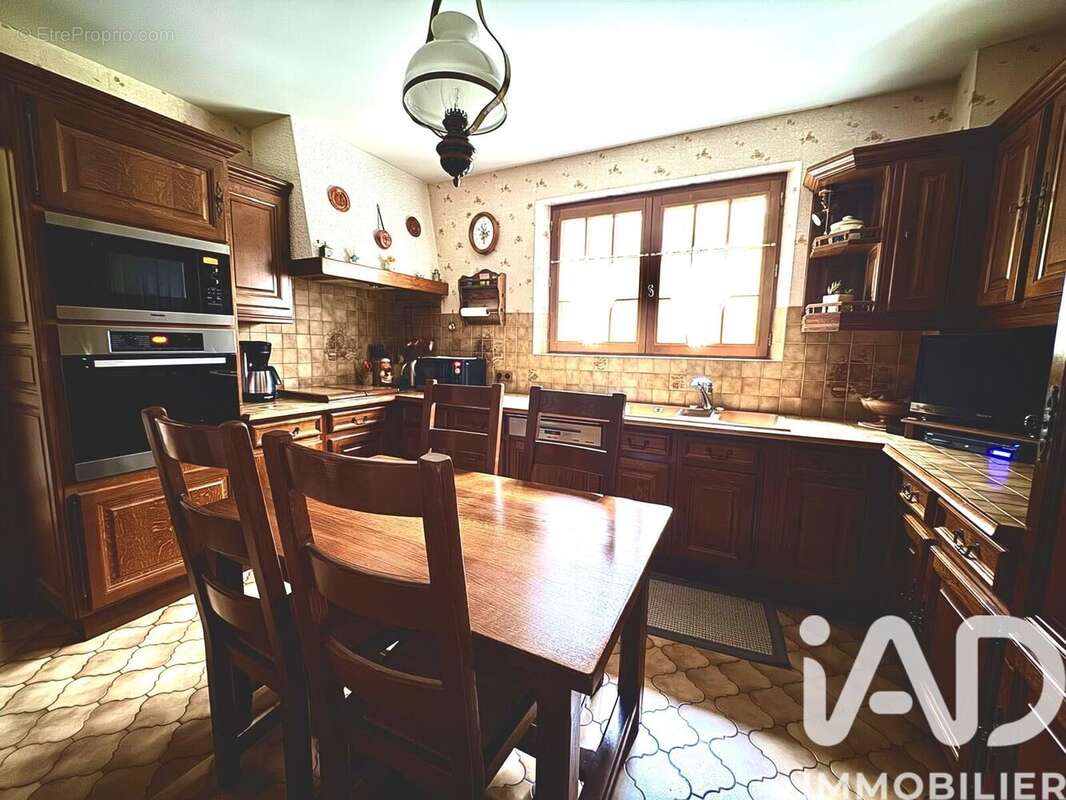 Photo 9 - Maison à LAMORLAYE