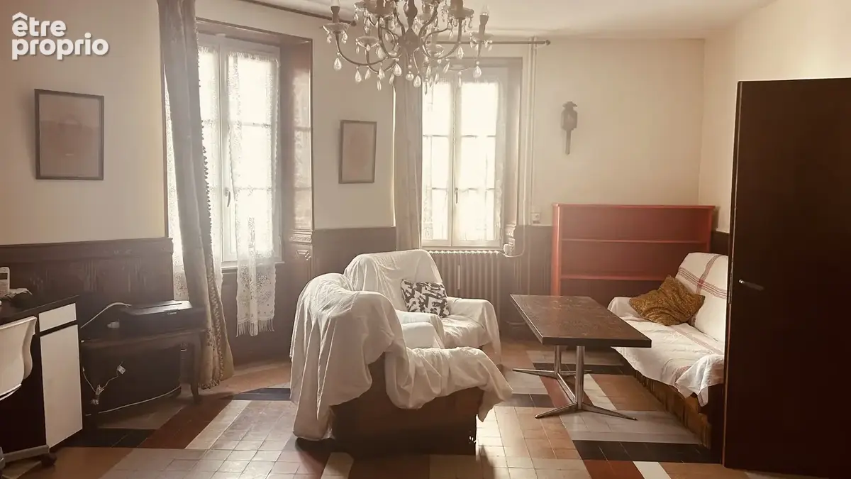 A VENDRE - Maison 5 pièces avec dépendances à Argenton-sur-Creuse centre-ville - photo 5