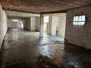 Parking à LE PERTHUS