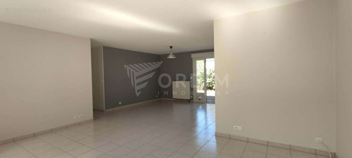 Maison récente de plain-pied - photo 6