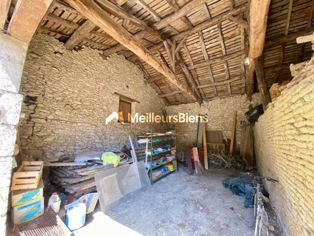 Maison à SAINT-CLAR