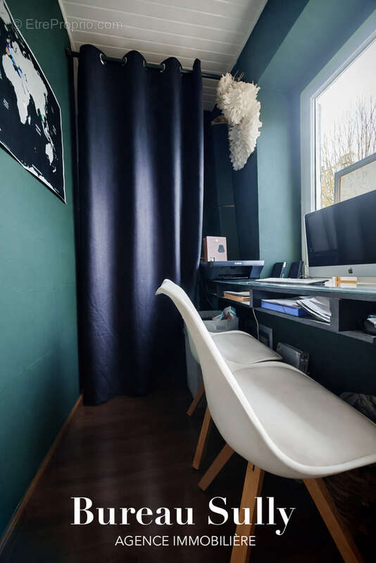 Appartement à CHARBONNIERES-LES-BAINS