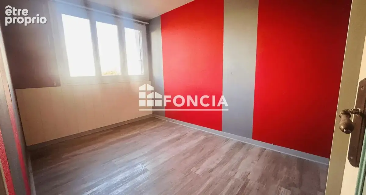 T3 de 56m² libre  + parking / idéal 1ére achat ou investissseur / dreux le murger / axe rapide rn12 / écoles et commerces sur pl - photo 5