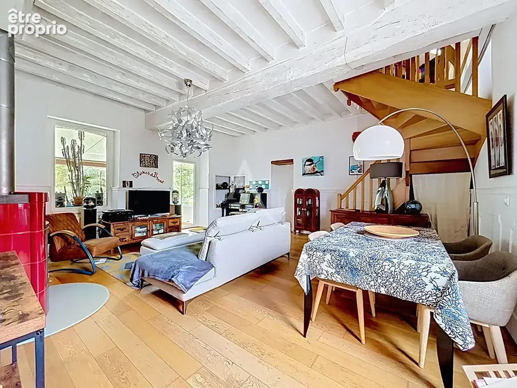 Maison de campagne avec piscine, dépendance et potentiel chambre d'hotes à La Pouëze - photo 5
