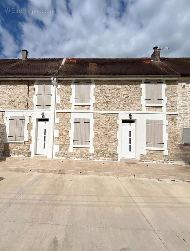 Maison à NERY
