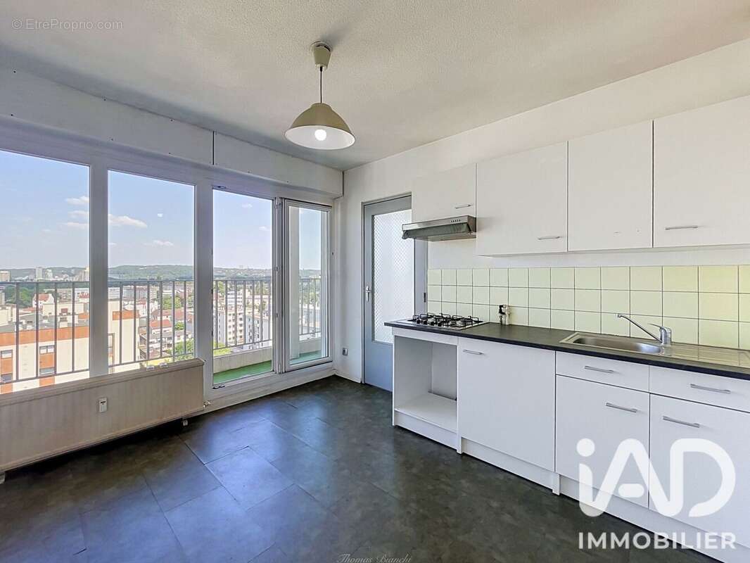 Appartement 78 m² à Metz  - photo 9