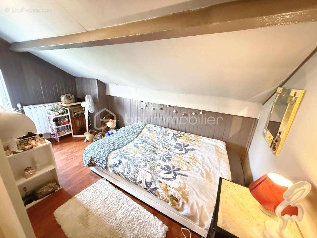 Maison à SAINTE-GENEVIEVE-DES-BOIS