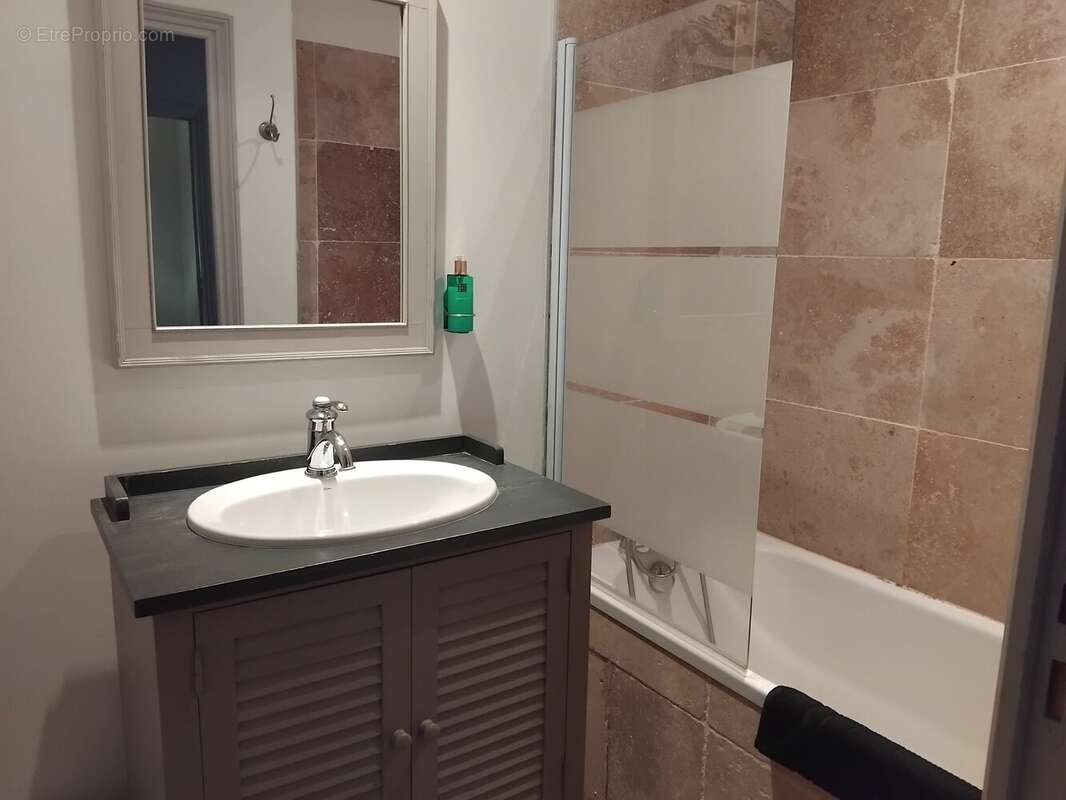 Chateau La Redorte - Appartement avec 2 chambres - photo 8