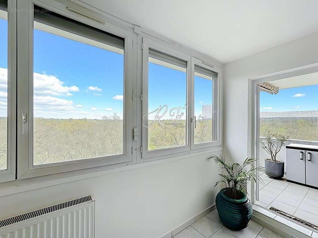 Photo 3 - Appartement à CERGY