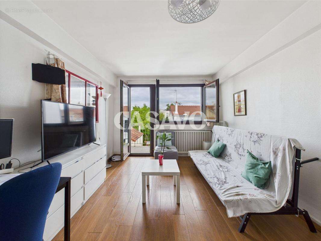 Appartement à NANTERRE
