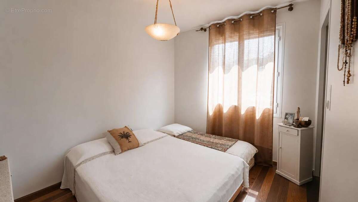 Maison de 7 pièces de 135 m² à Malataverne - photo 6