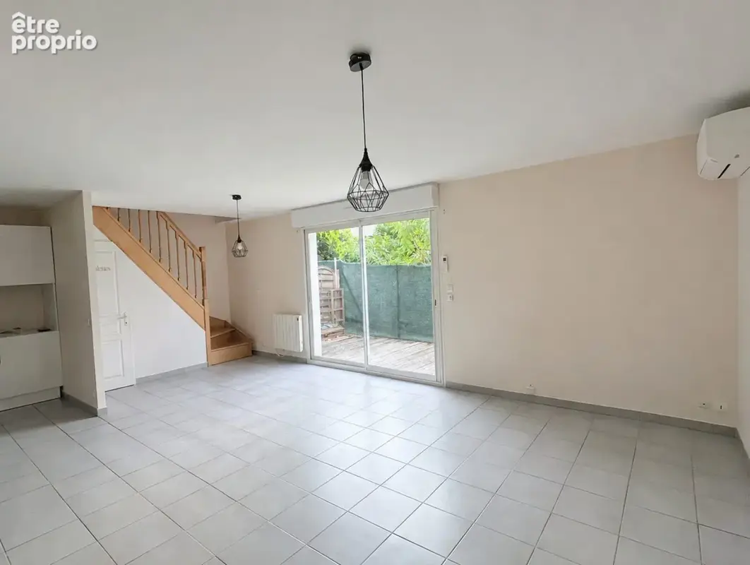Duplex avec terrasse et garage - photo 3