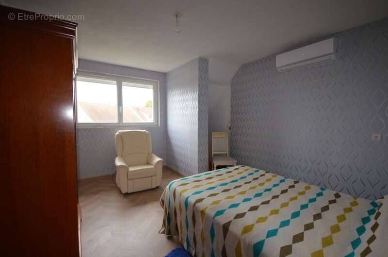 Maison à MONTMIRAIL