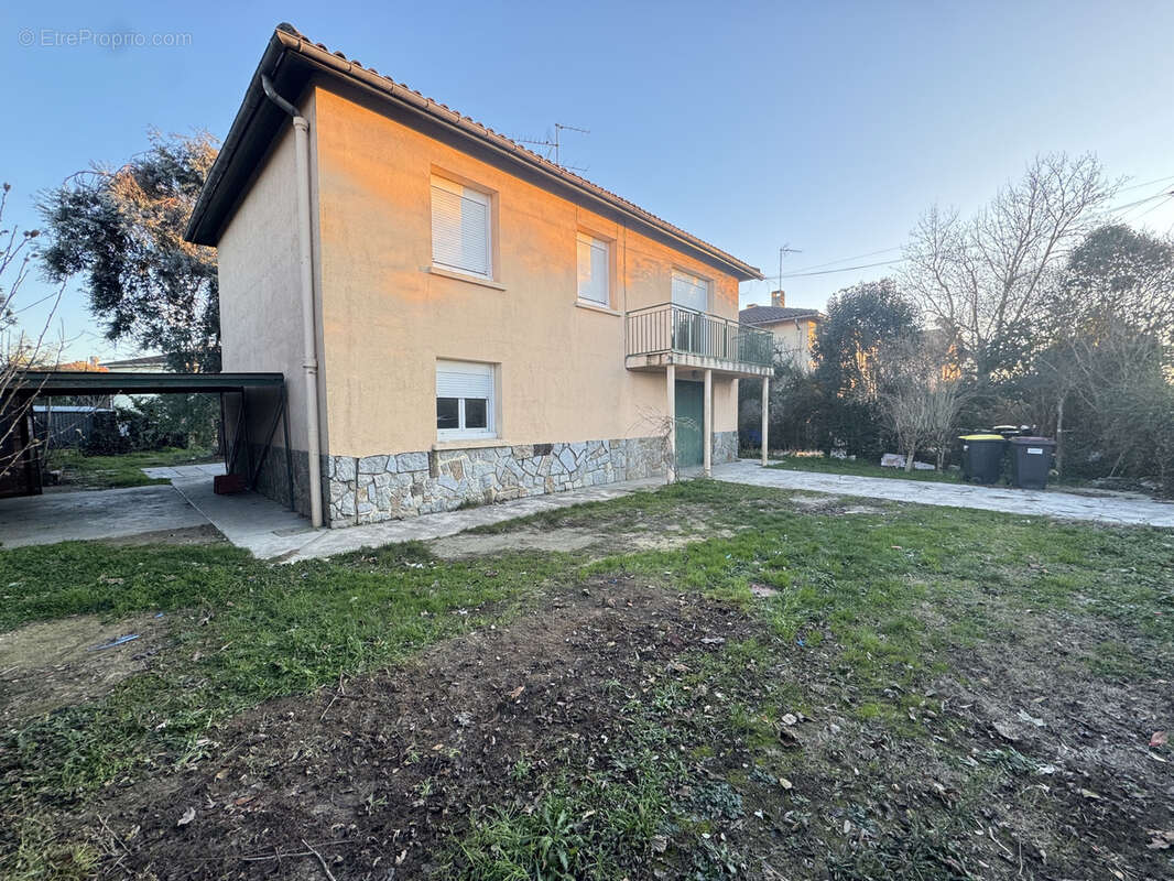 Maison à VILLENEUVE-TOLOSANE