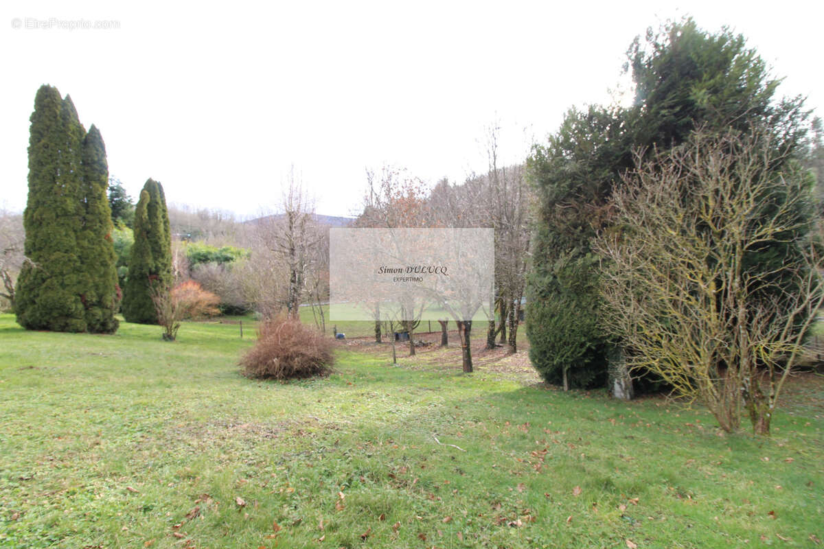 Maison à LACAUNE