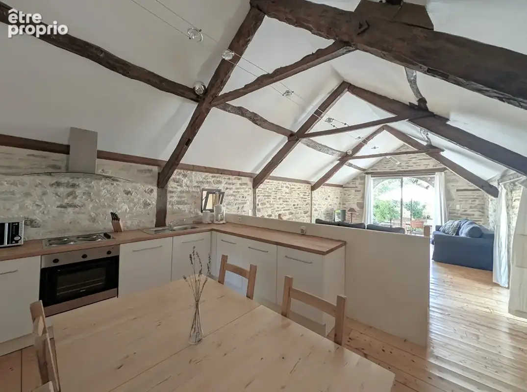 Grande maison familiale 5 chambres, 3 gîtes, 39ha. - photo 5