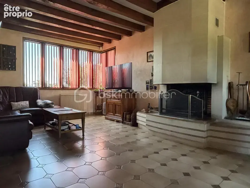 Maison traditionnelle de 146 m2 - terrain 1000 m2 - photo 5