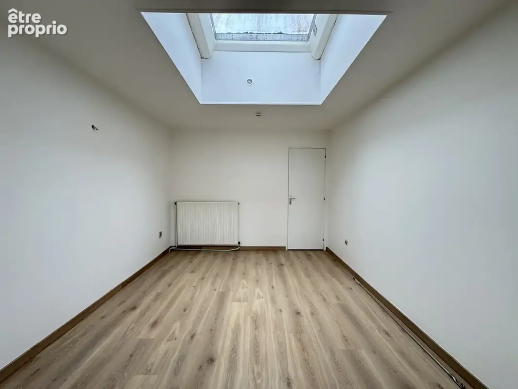 AILLY-SUR-SOMME, local Pro / Co + appartement, - photo 3