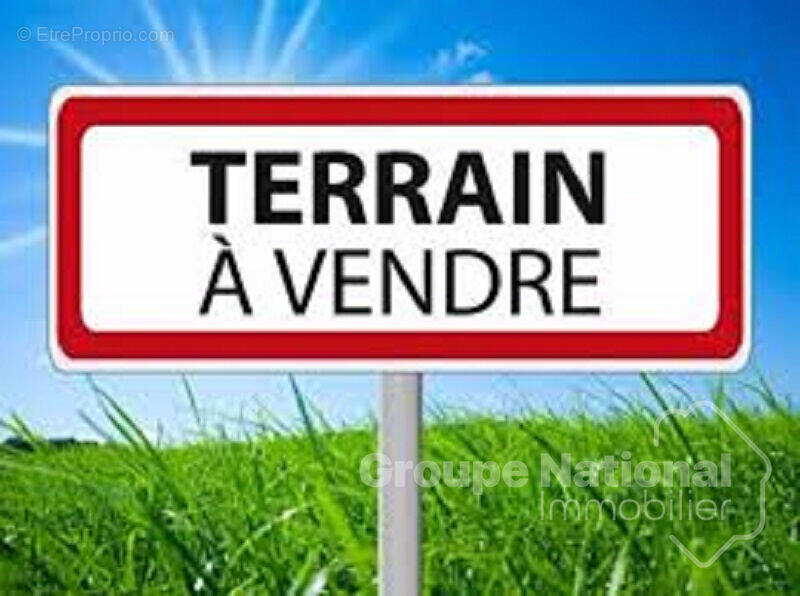 Terrain à SAINT-CHAMAS