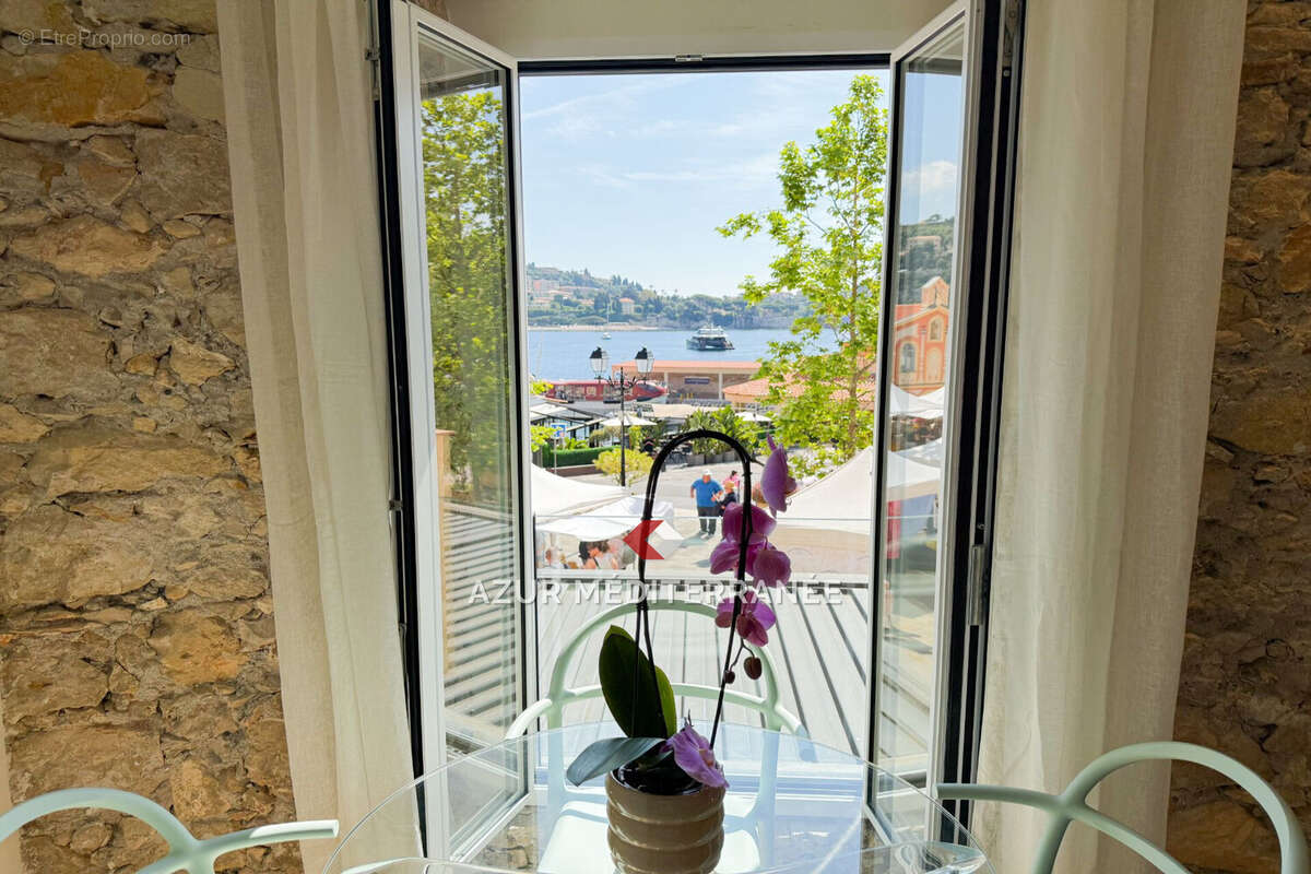 Appartement à VILLEFRANCHE-SUR-MER